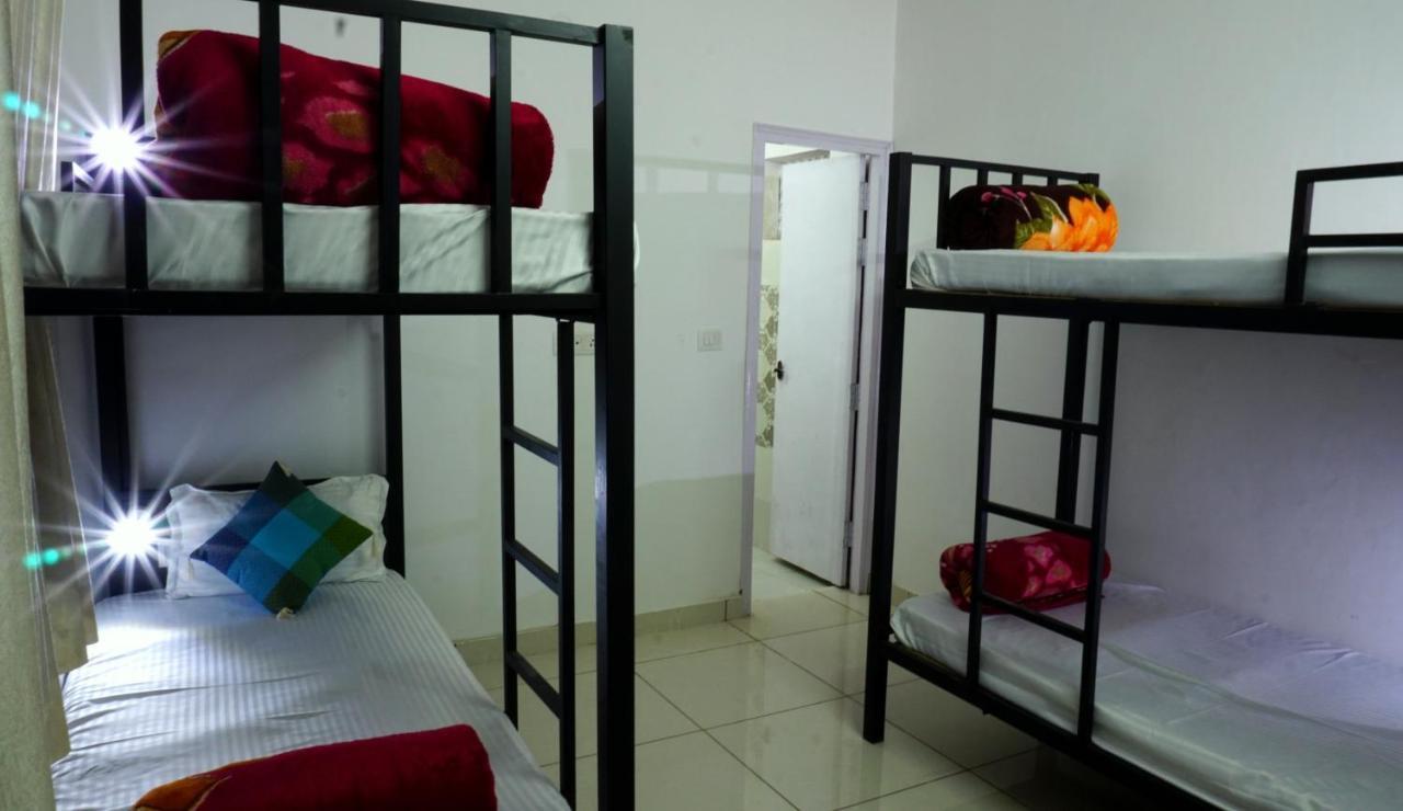 Zostel Agra Hostel Agra  Kültér fotó